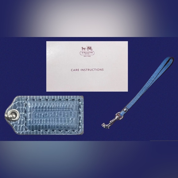 New Coach Sequin Kisslock Clutch Leather Wristlet Handle
New W/O Tag - Picture 9 of 12